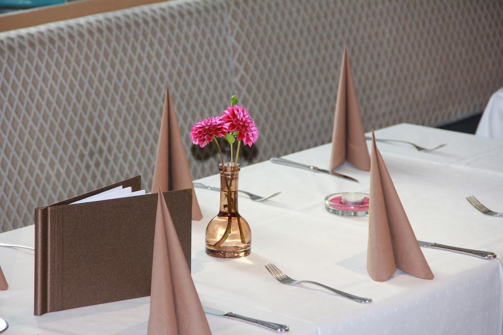 סנט פלוריאן אם אין Landhotel St. Florian מראה חיצוני תמונה